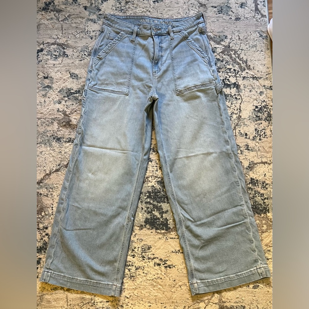 AE Dreamy Drape Stretch Super High-Waisted Baggy Wide-Leg Jean